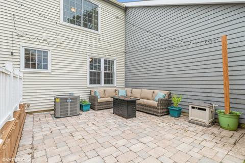 6244 Eagle Ridge Dr, Gurnee, IL 60031 photo 14