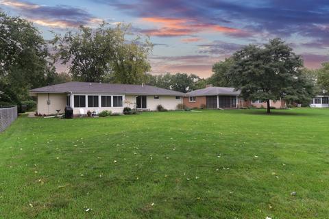 6 Grandview Dr, Normal, IL 61761 photo 35