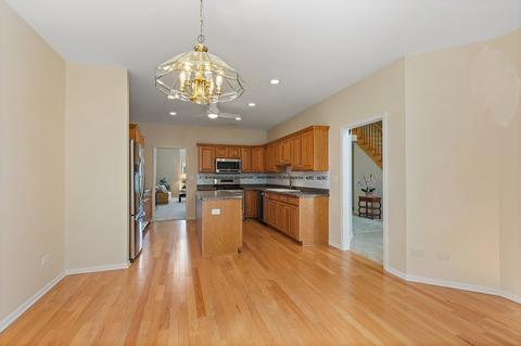 5604 Chesapeake Dr, Mchenry, IL 60050 photo 11