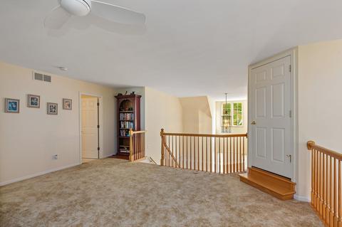 5604 Chesapeake Dr, Mchenry, IL 60050 photo 24