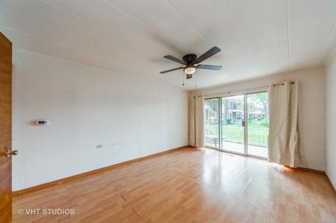 127 N Wolf Rd #37A, Wheeling, IL 60090 photo 8