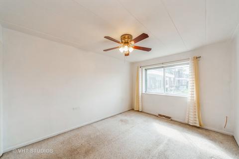 127 N Wolf Rd #37A, Wheeling, IL 60090 photo 10
