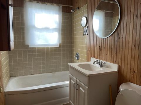 1114 S Campbell Ave, Wheaton, IL 60189 photo 16
