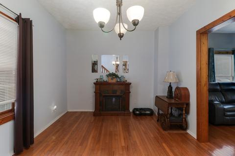 321 E Lincoln St, Bloomington, IL 61701 photo 5
