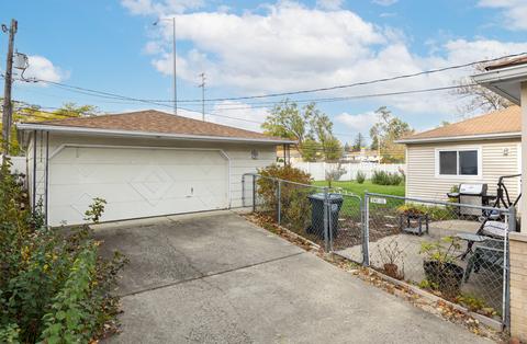 660 Cumberland St, Hoffman Estates, IL 60169 photo 18