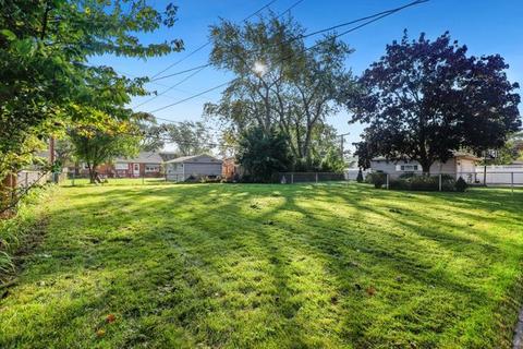2045 Spruce Ave, Des Plaines, IL 60018 photo 34