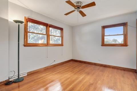 2045 Spruce Ave, Des Plaines, IL 60018 photo 22