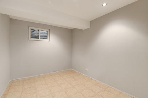 2045 Spruce Ave, Des Plaines, IL 60018 photo 27