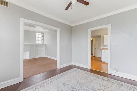 2417 E 73rd St, Chicago, IL 60649 photo 9