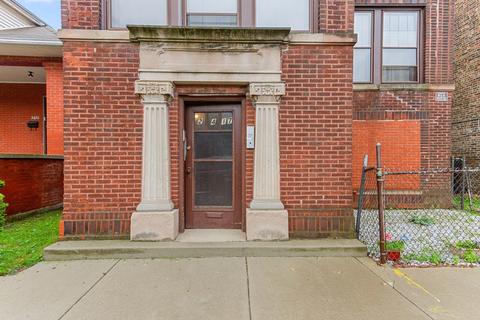 2417 E 73rd St, Chicago, IL 60649 photo 2