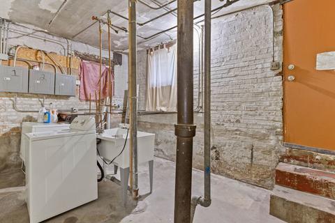 2417 E 73rd St, Chicago, IL 60649 photo 23
