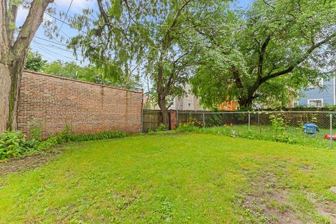 2417 E 73rd St, Chicago, IL 60649 photo 28