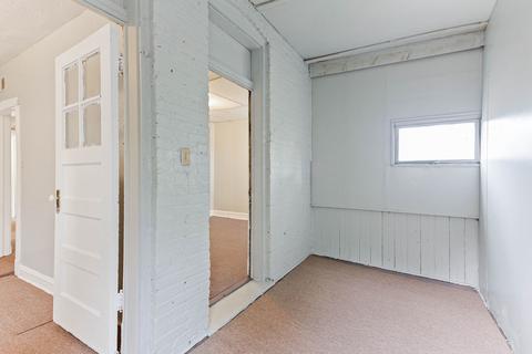 2417 E 73rd St, Chicago, IL 60649 photo 17