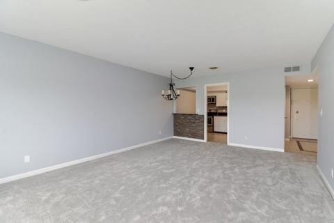 111 Rust Rd #303, Bloomington, IL 61701 photo 4