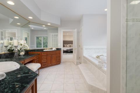 635 E Gartner Rd, Naperville, IL 60540 photo 25