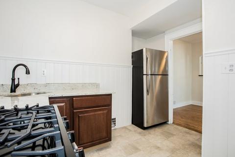 467 Standish St, Elgin, IL 60123 photo 7