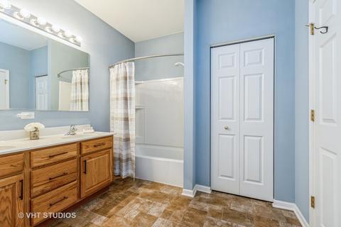 3308 Chase Ln, Elgin, IL 60124 photo 12