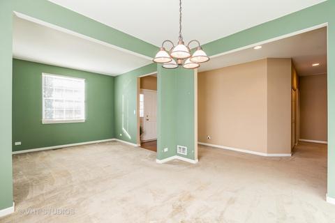3308 Chase Ln, Elgin, IL 60124 photo 3