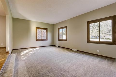 14 N401 Oliver Dr, Elgin, IL 60124 photo 10