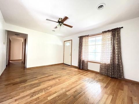 3517 Susan Ln, Steger, IL 60475 photo 5