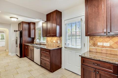 1442 Hackberry Rd, Deerfield, IL 60015 photo 13