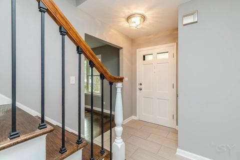 805 Lyford Ln, Wheaton, IL 60189 photo 17