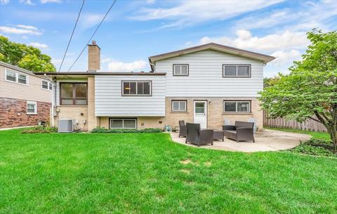 60 Lance Dr, Des Plaines, IL 60016 photo 27