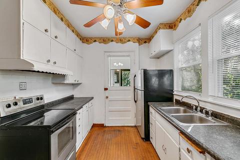 99 Pine Ave, Riverside, IL 60546 photo 14