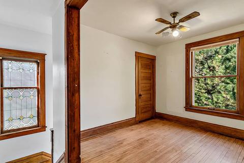 99 Pine Ave, Riverside, IL 60546 photo 13