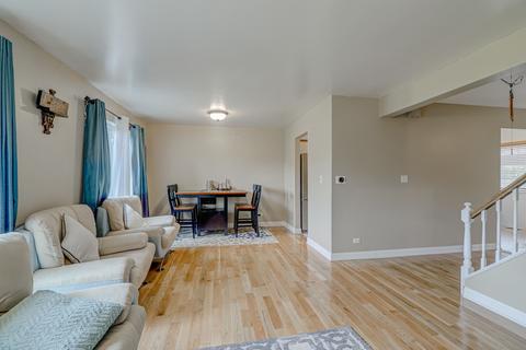 406 Arrow Trl, Wheeling, IL 60090 photo 3