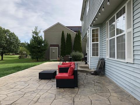 7653 Springbrook Dr, Plainfield, IL 60586 photo 3