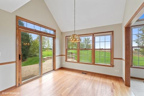 3580 Bunker Hill Dr, Algonquin, IL 60102 photo 8