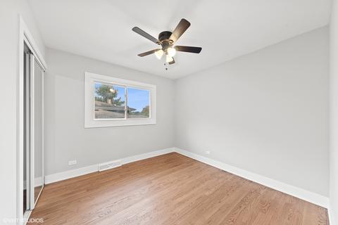 1007 Valewood Rd, Bartlett, IL 60103 photo 11
