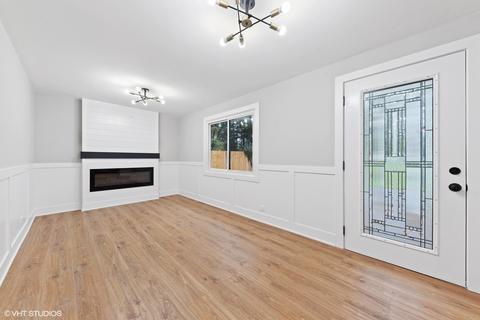 1007 Valewood Rd, Bartlett, IL 60103 photo 8