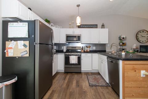 2812 Rutherford Ct, Bloomington, IL 61705 photo 8
