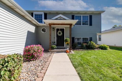 2812 Rutherford Ct, Bloomington, IL 61705 photo 2