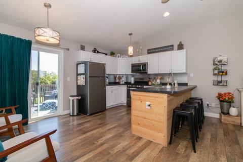 2812 Rutherford Ct, Bloomington, IL 61705 photo 4
