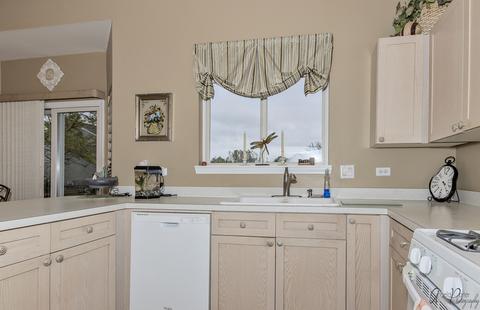 28601 Wagon Trail Rd, Lakemoor, IL 60051 photo 12