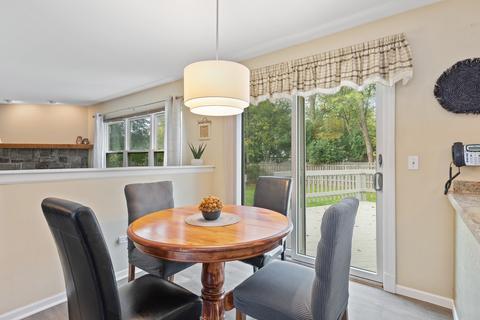 900 Prairie Dr, Algonquin, IL 60102 photo 8