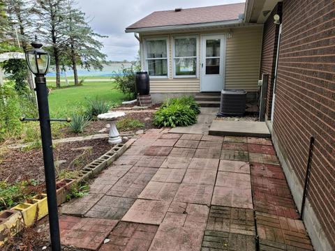 610 E Buffalo St, Polo, IL 61064 photo 15
