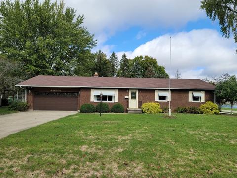 610 E Buffalo St, Polo, IL 61064 photo 1