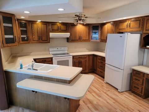 610 E Buffalo St, Polo, IL 61064 photo 4