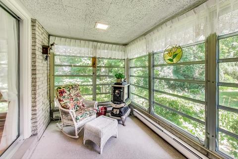 1840 Silverwillow Dr, Glenview, IL 60025 photo 10