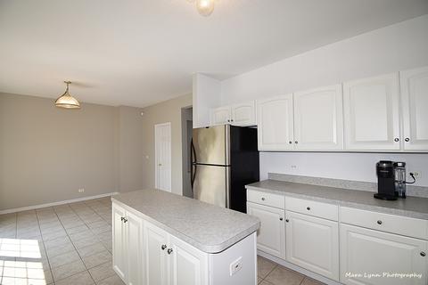 601 Declaration Ln, Aurora, IL 60502 photo 14