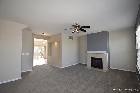 601 Declaration Ln, Aurora, IL 60502 photo 5