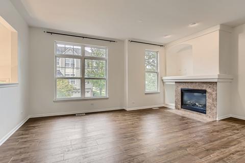 441 N Commerce St, Aurora, IL 60504 photo 5