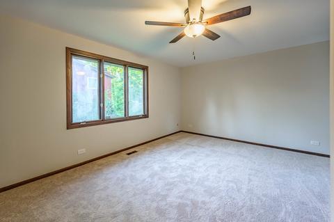 60 Cornwall Dr, Crete, IL 60417 photo 8
