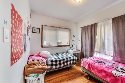 5446 N Spaulding Ave, Chicago, IL 60625 photo 13