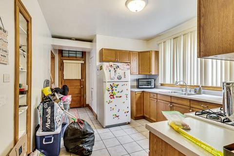5446 N Spaulding Ave, Chicago, IL 60625 photo 12