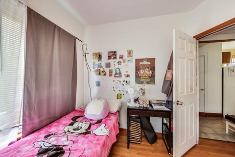5446 N Spaulding Ave, Chicago, IL 60625 photo 14